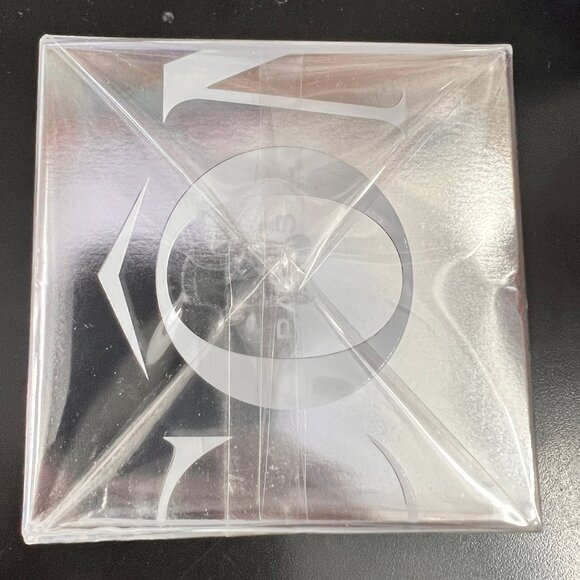 Renergie Lift Multi-Action Lifting Night Cream  Lancôme - Picture 4 of 7